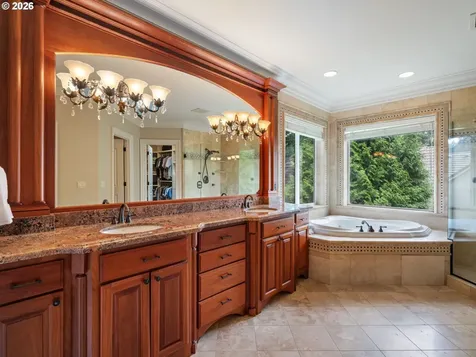 1114 NE 147th Avenue Vancouver WA 98684