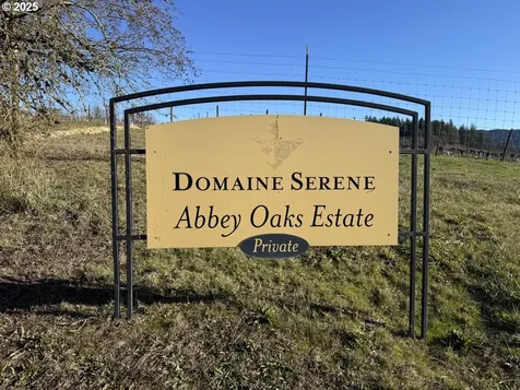 7900 NE Oak Springs Farm Road Carlton OR 97111