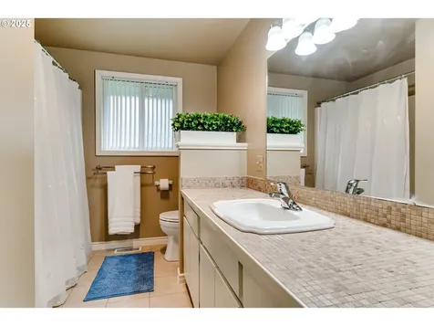 2495 Wilson Drive Eugene OR 97405