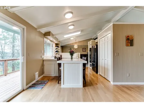 2495 Wilson Drive Eugene OR 97405