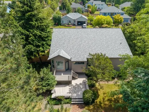 1915 NW Cascade Heights Drive Albany OR 97321