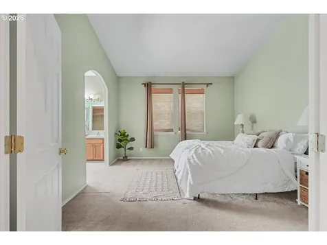 1915 NW Cascade Heights Drive Albany OR 97321