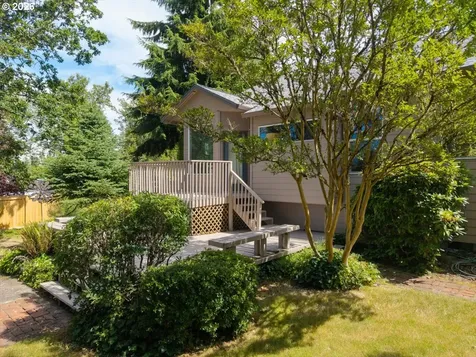 1915 NW Cascade Heights Drive Albany OR 97321