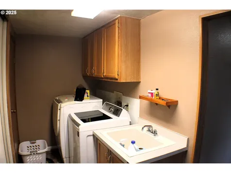 231 Arrow Way Myrtle Creek OR 97457