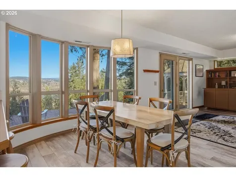 32501 NW Eagle Crest Drive Ridgefield WA 98642