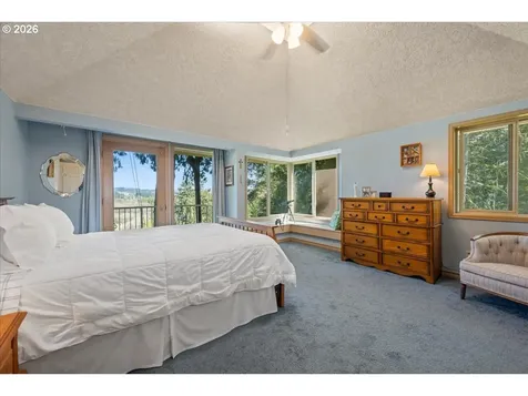 32501 NW Eagle Crest Drive Ridgefield WA 98642