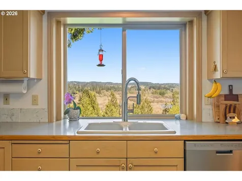 32501 NW Eagle Crest Drive Ridgefield WA 98642
