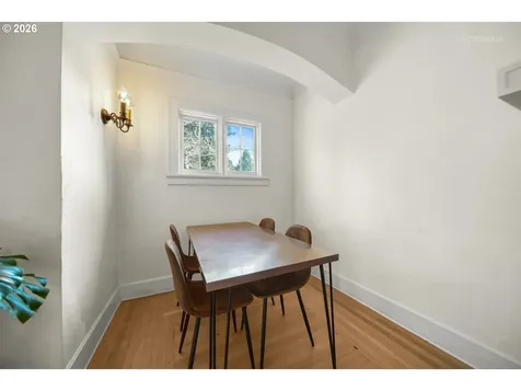 6533 SW 34th Avenue Portland OR 97239