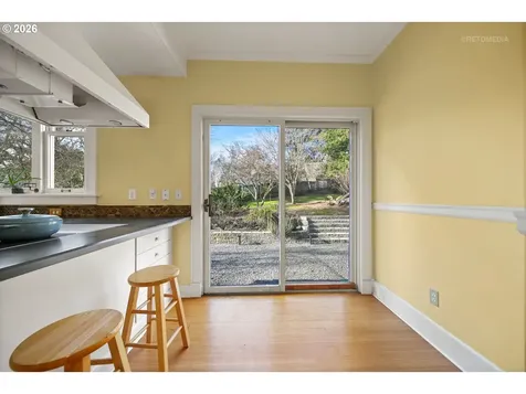 6533 SW 34th Avenue Portland OR 97239