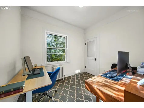 6533 SW 34th Avenue Portland OR 97239