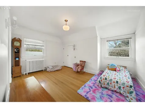 6533 SW 34th Avenue Portland OR 97239