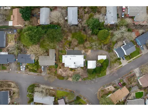 6533 SW 34th Avenue Portland OR 97239