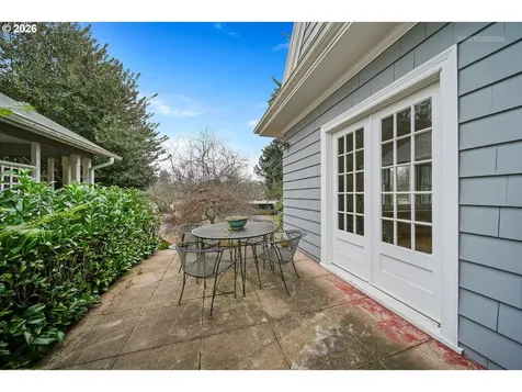 6533 SW 34th Avenue Portland OR 97239