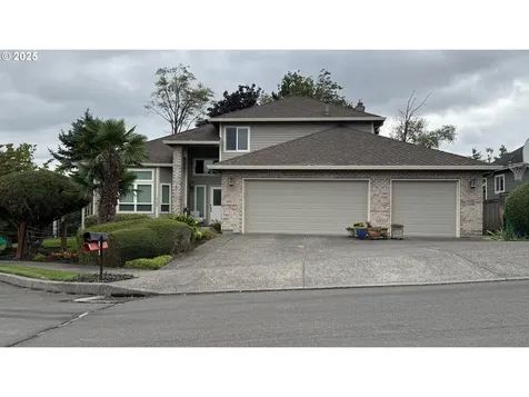 2180 SW Royal Place Gresham OR 97080