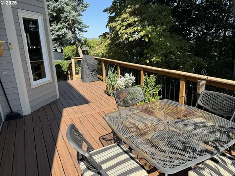 2180 SW Royal Place Gresham OR 97080