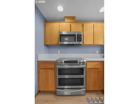 1979 SE 63rd Avenue Hillsboro OR 97123