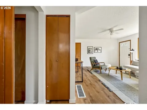 1149 SE 88th Avenue Portland OR 97216