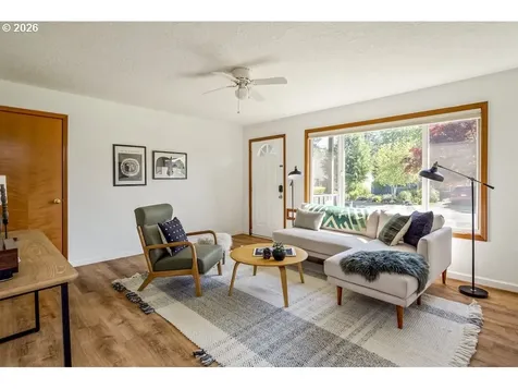 1149 SE 88th Avenue Portland OR 97216