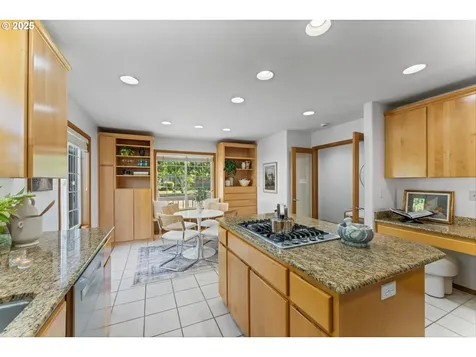 1281 NE Zachary Street Hillsboro OR 97124