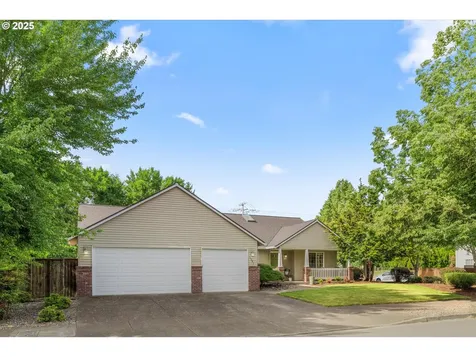 1281 NE Zachary Street Hillsboro OR 97124