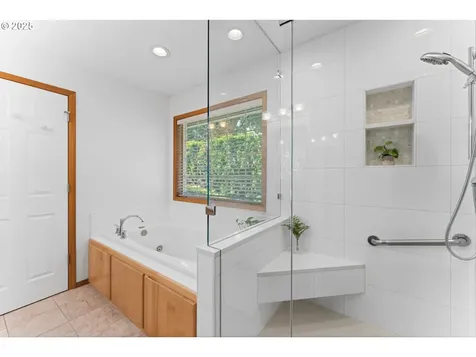 1281 NE Zachary Street Hillsboro OR 97124