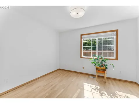 1281 NE Zachary Street Hillsboro OR 97124