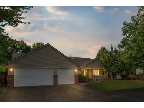 1281 NE Zachary Street Hillsboro OR 97124
