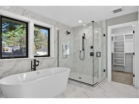 891 8th Street Lake Oswego OR 97034