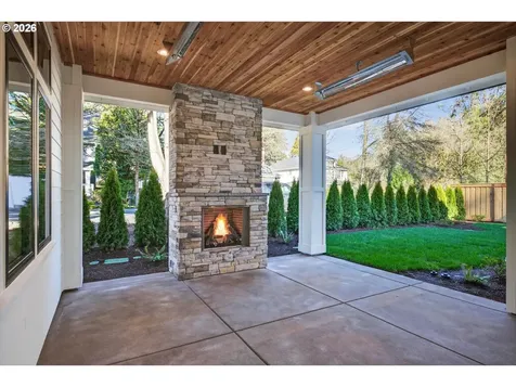 891 8th Street Lake Oswego OR 97034