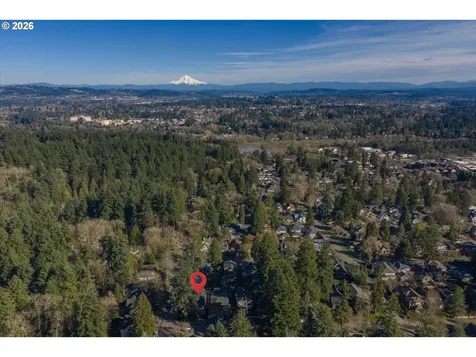 891 8th Street Lake Oswego OR 97034