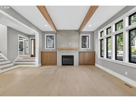 891 8th Street Lake Oswego OR 97034