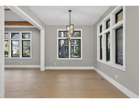 891 8th Street Lake Oswego OR 97034