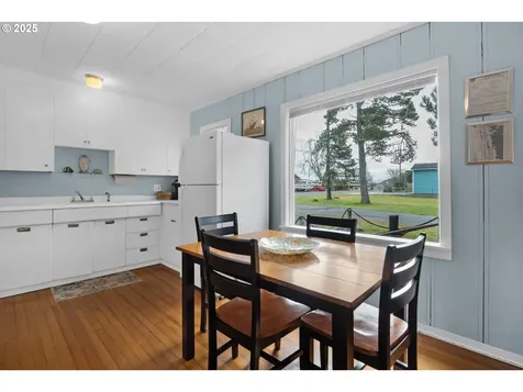 33187 Sea Ridge Lane Warrenton OR 97146