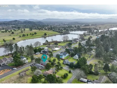 33187 Sea Ridge Lane Warrenton OR 97146