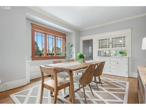 5025 NE 24th Avenue Portland OR 97211