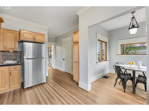 5025 NE 24th Avenue Portland OR 97211