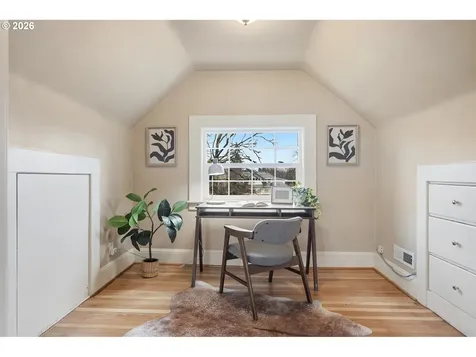 5025 NE 24th Avenue Portland OR 97211