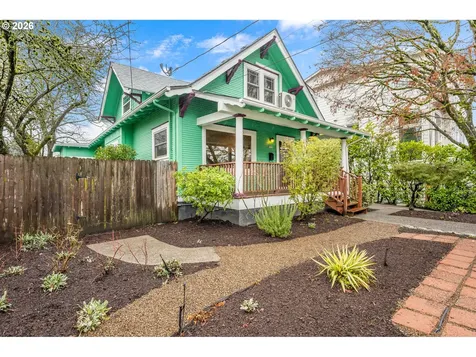 5025 NE 24th Avenue Portland OR 97211