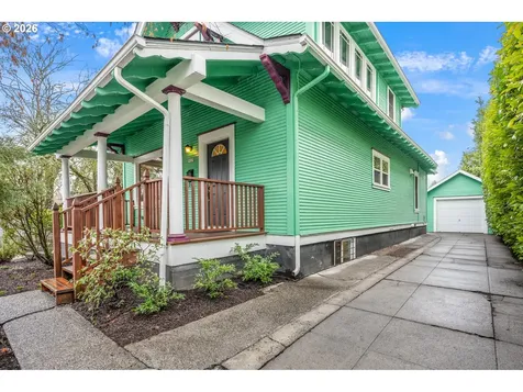 5025 NE 24th Avenue Portland OR 97211