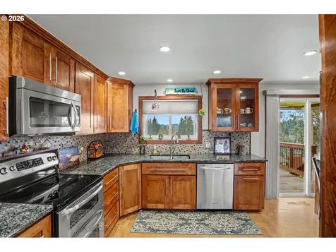 1253 Highland Court Stayton OR 97383