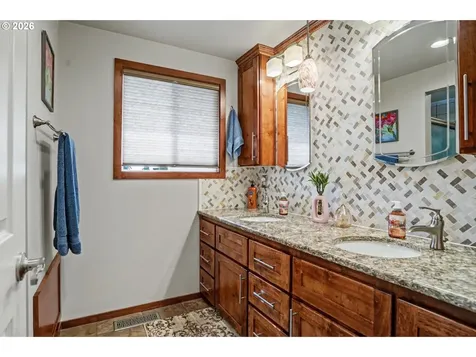 1253 Highland Court Stayton OR 97383