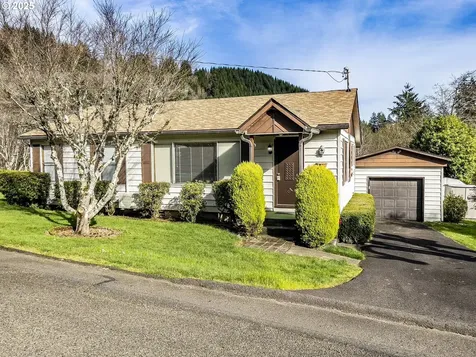 88199 Chestnut Street Mapleton OR 97453