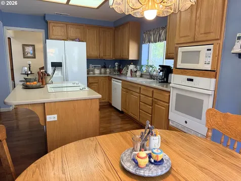 65 Shoreline Drive Florence OR 97439