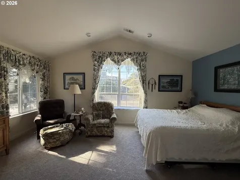 65 Shoreline Drive Florence OR 97439