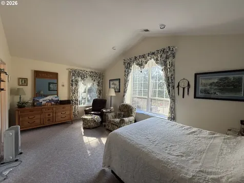 65 Shoreline Drive Florence OR 97439