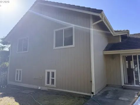 65 Shoreline Drive Florence OR 97439
