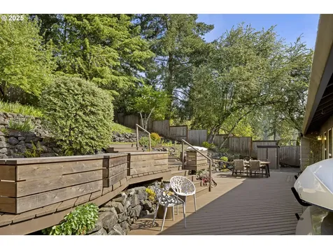 8630 SW 61st Avenue Portland OR 97219