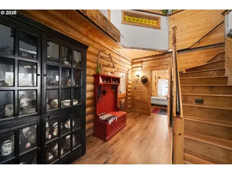 2260 SE Highland Road Prineville OR 97754