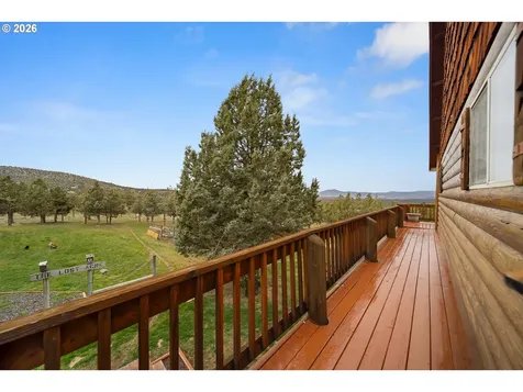2260 SE Highland Road Prineville OR 97754