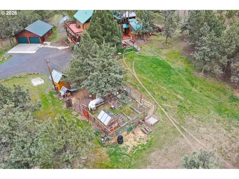 2260 SE Highland Road Prineville OR 97754